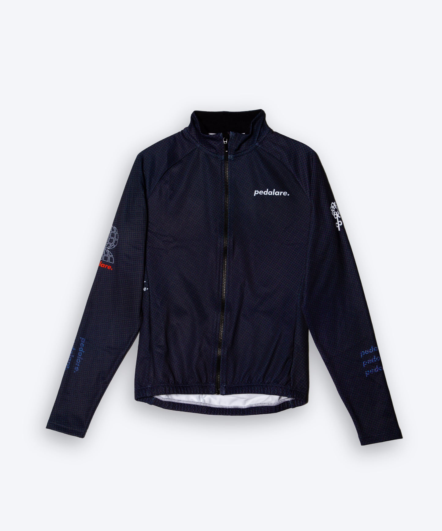 Male cyclist modelling Pedalare’s navy winter long sleeve cycling jersey, paired with black bib shorts. Side profile studio shot highlighting the jersey’s thermal fabric, streamlined fit, and subtle branding. Designed by Perth cycling brand Pedalare for cool-weather performance and style. Men’s winter cycling jersey ideal for road cyclists seeking aero cycling gear and premium cycling apparel.